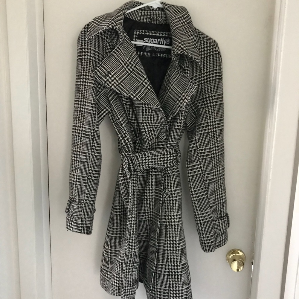 houndstooth black and white coat